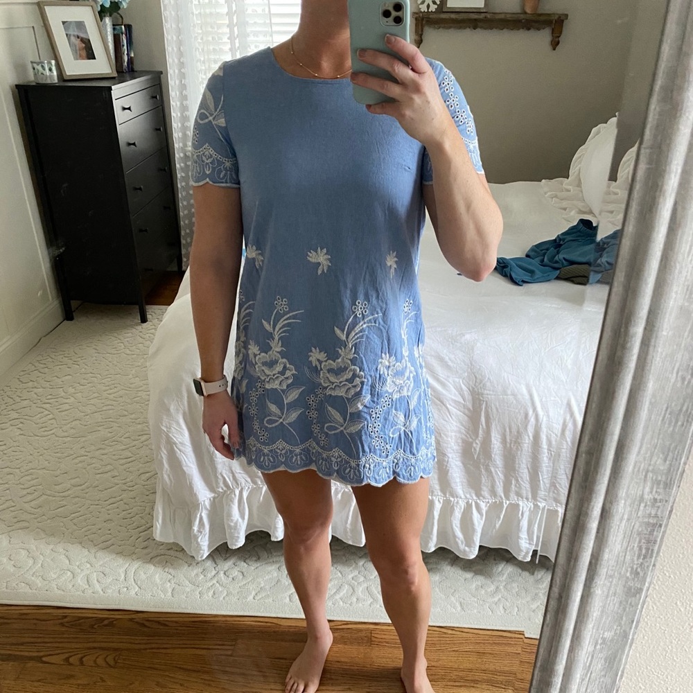 Scallop sleeve and bottom dress